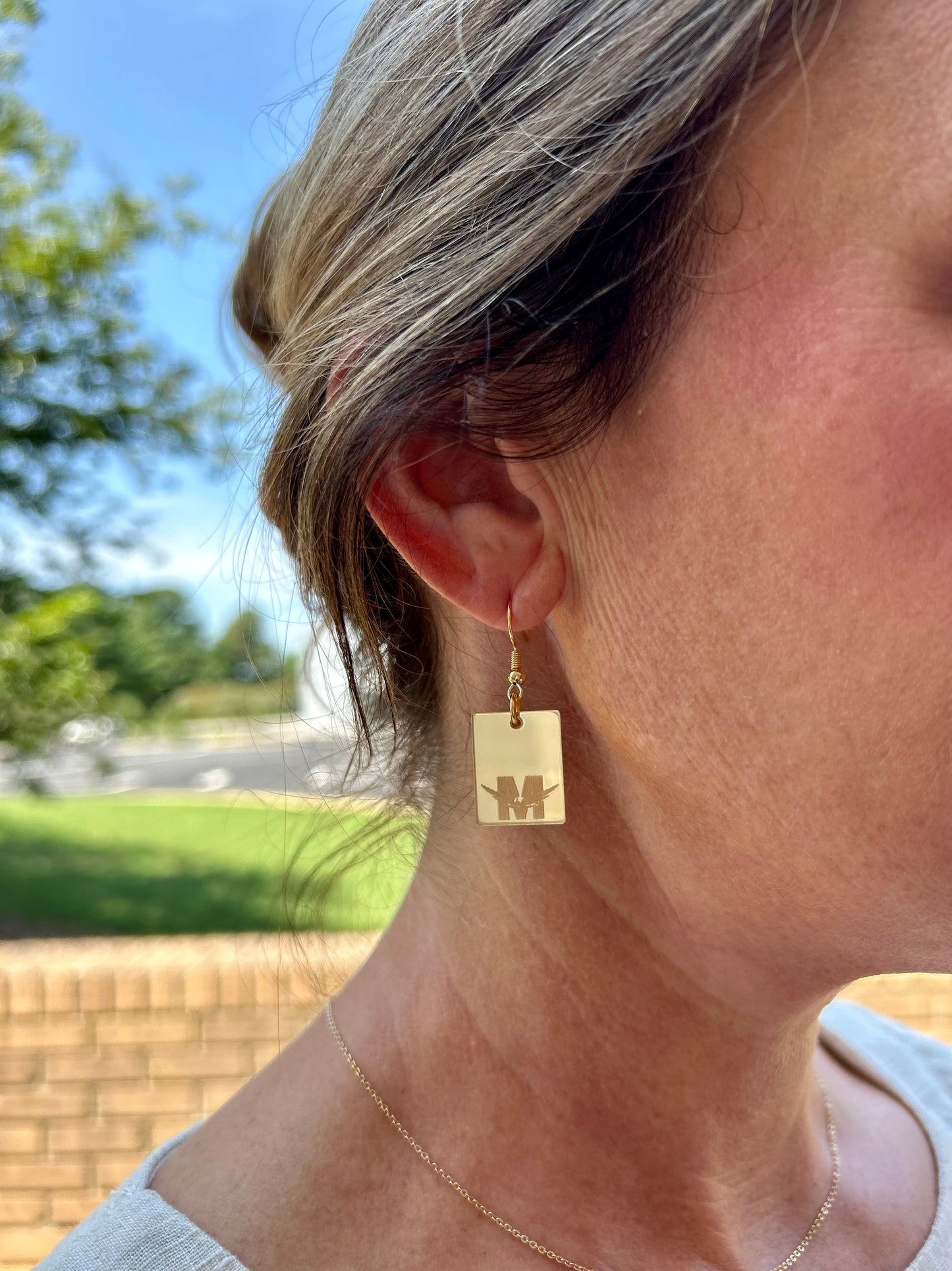 Baubles & Bubbles Rectangle Etched Dangle in Gold
